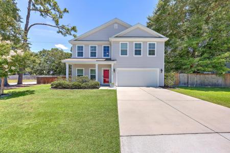 1502 Mcintosh Road