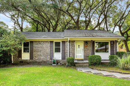 1597 Saint Johns Drive