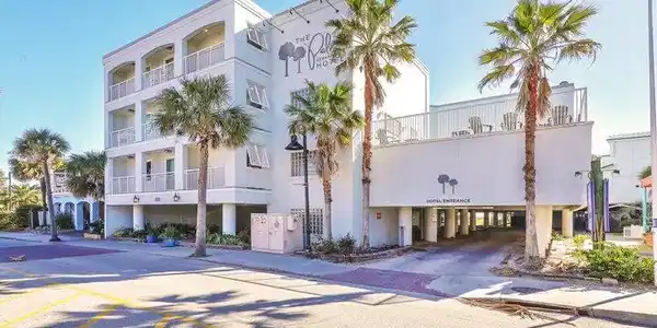 1126 Ocean Boulevard