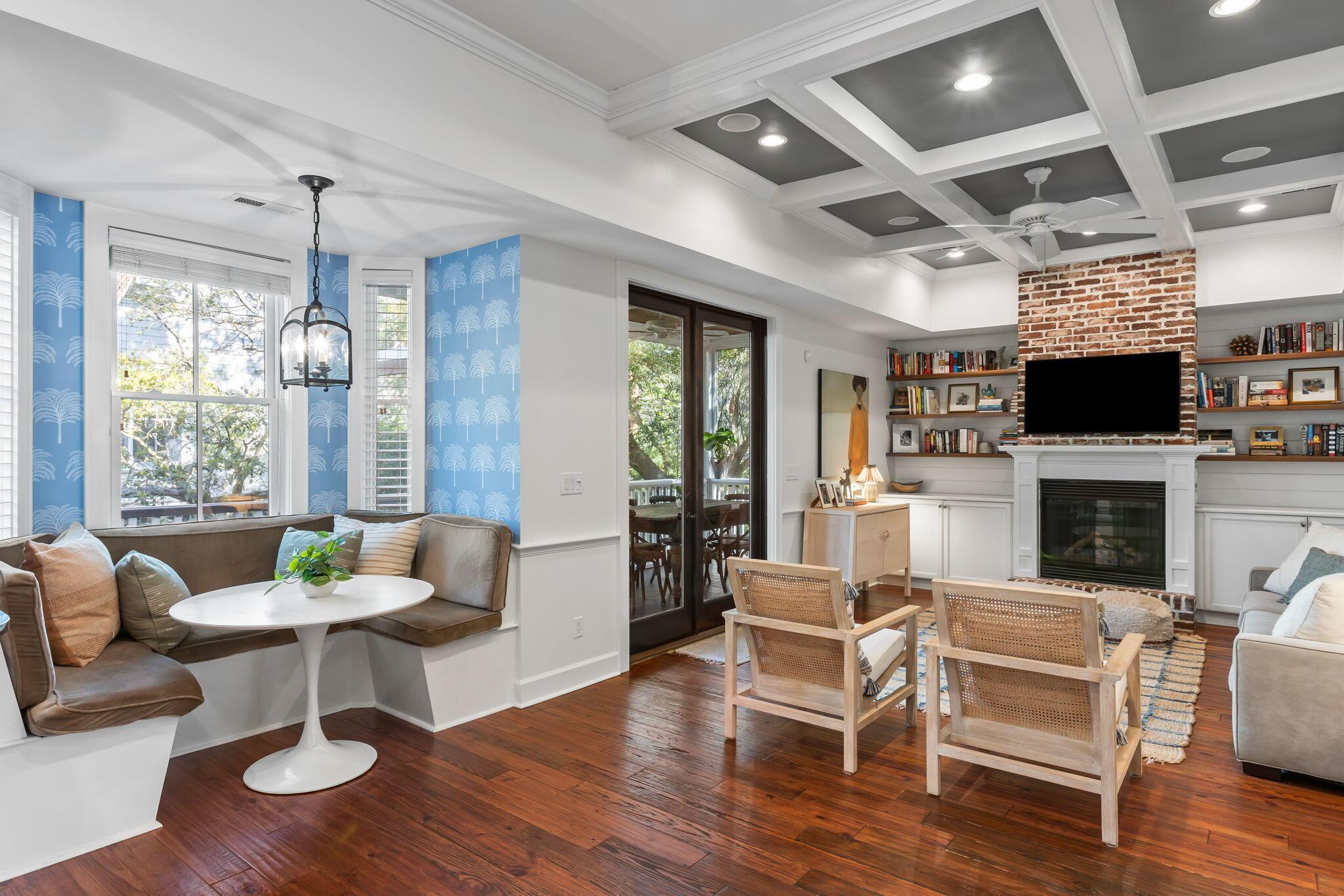 Image 2: 11-web-or-mls-7 William St CoastalRE-13