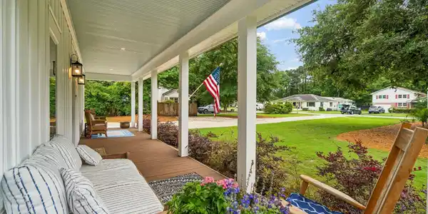 Image 2: 1144PleasantPinesSt-KeenEyeMarketing-011