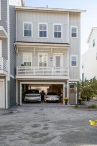 1109 Studdingsail Lane