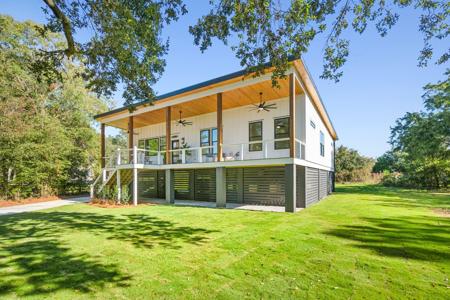1782 Old Military Road