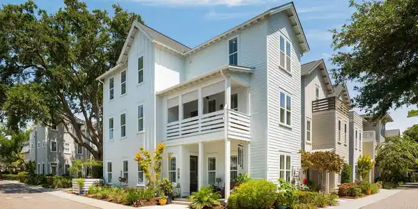 129 Bratton Circle