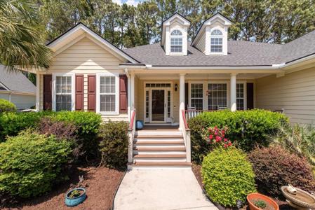 3525 Flowering Oak Way