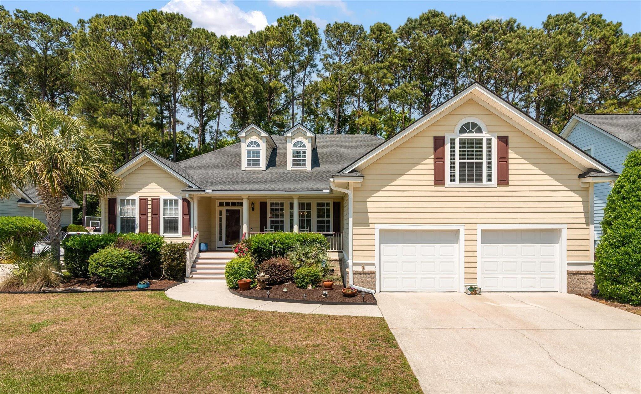 Image 2: 3525 Flowering Oak Way