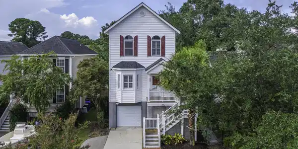 819 Harbor Place Drive
