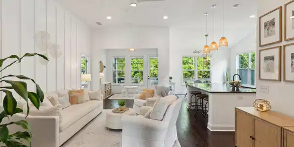 1424 Longspur Drive