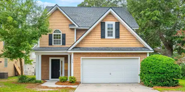 1029 Jamsie Cove Drive