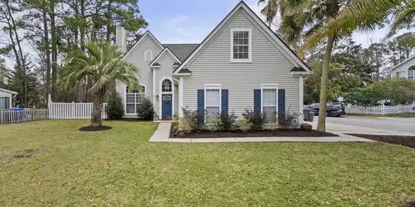 621 Antebellum Lane
