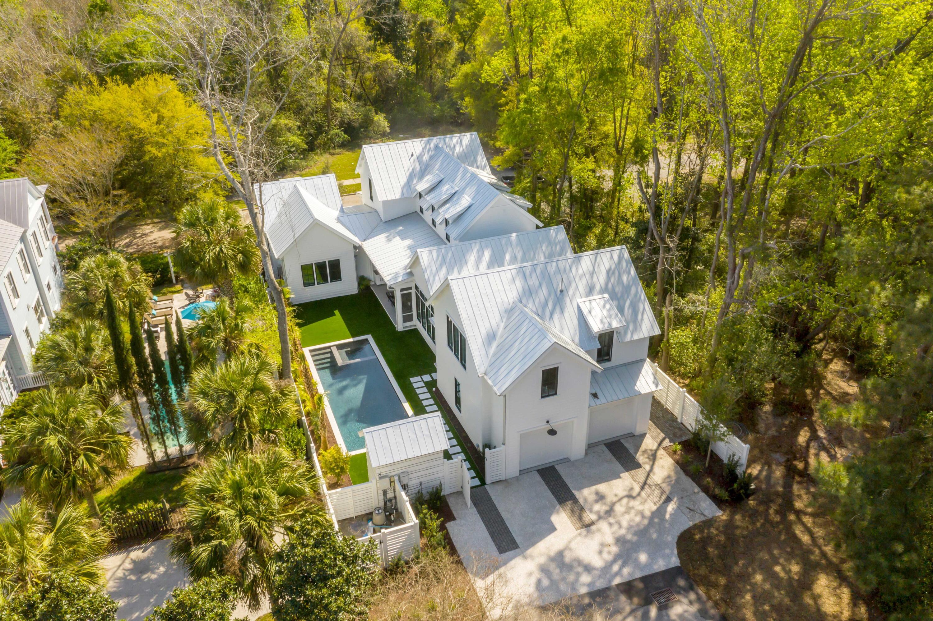 Image 1: 19Mobile__NickCannPhoto-16