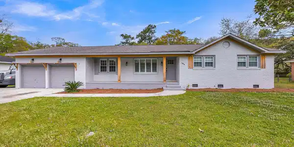 764 Creekside Drive