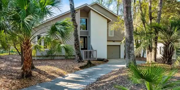 2112 Loblolly Lane
