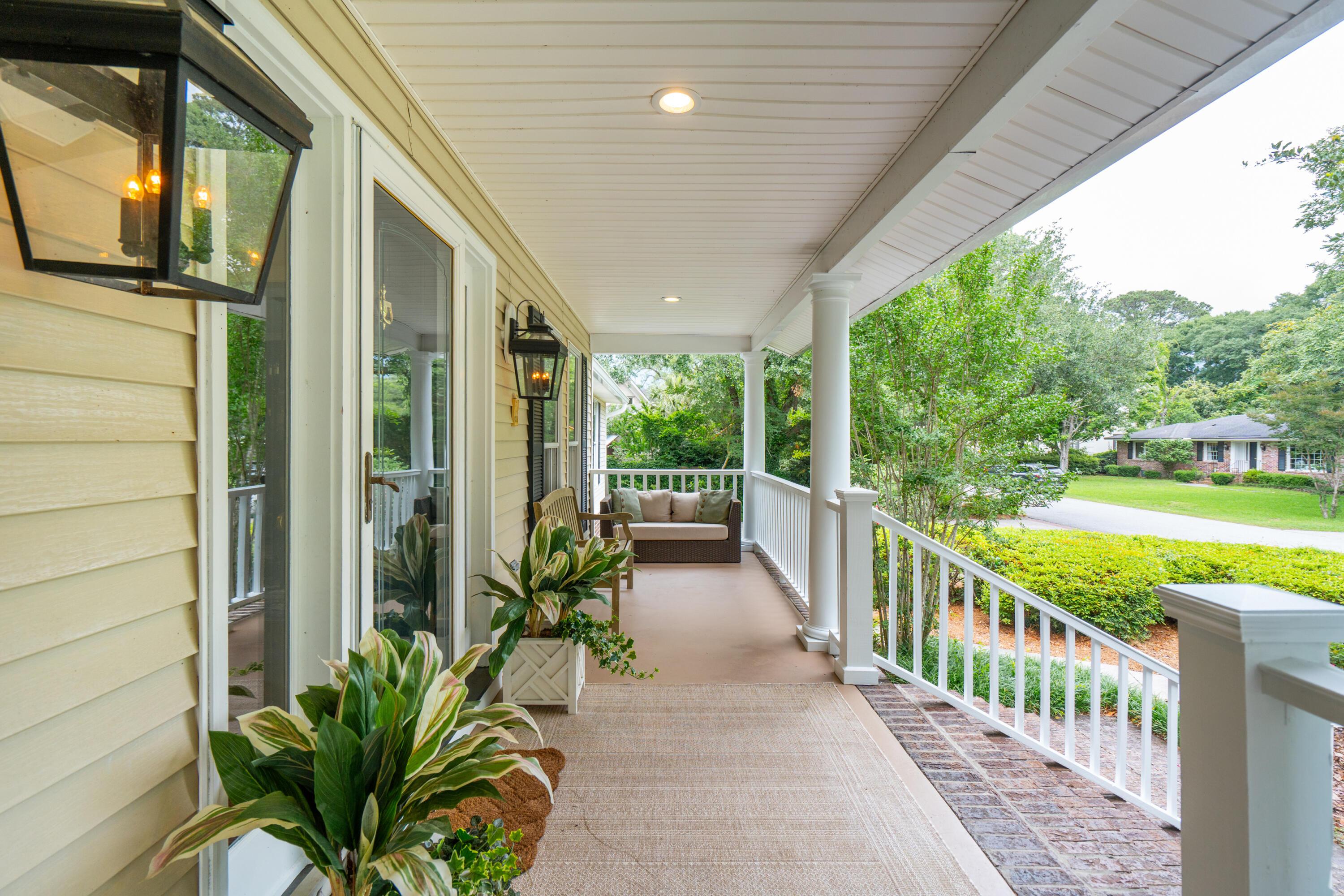 Image 3: 1511FairwayDr-KeenEyeMarketing-004
