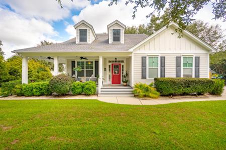 3215 Fosters Glenn Drive