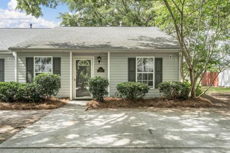 1262 Apex Lane