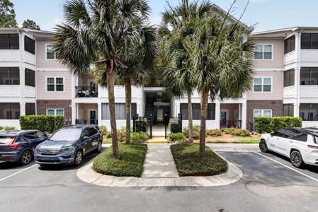 1025 Riverland Woods Place
