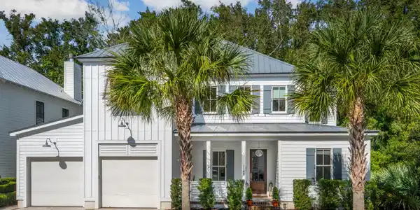 1142 Fulton Hall Lane
