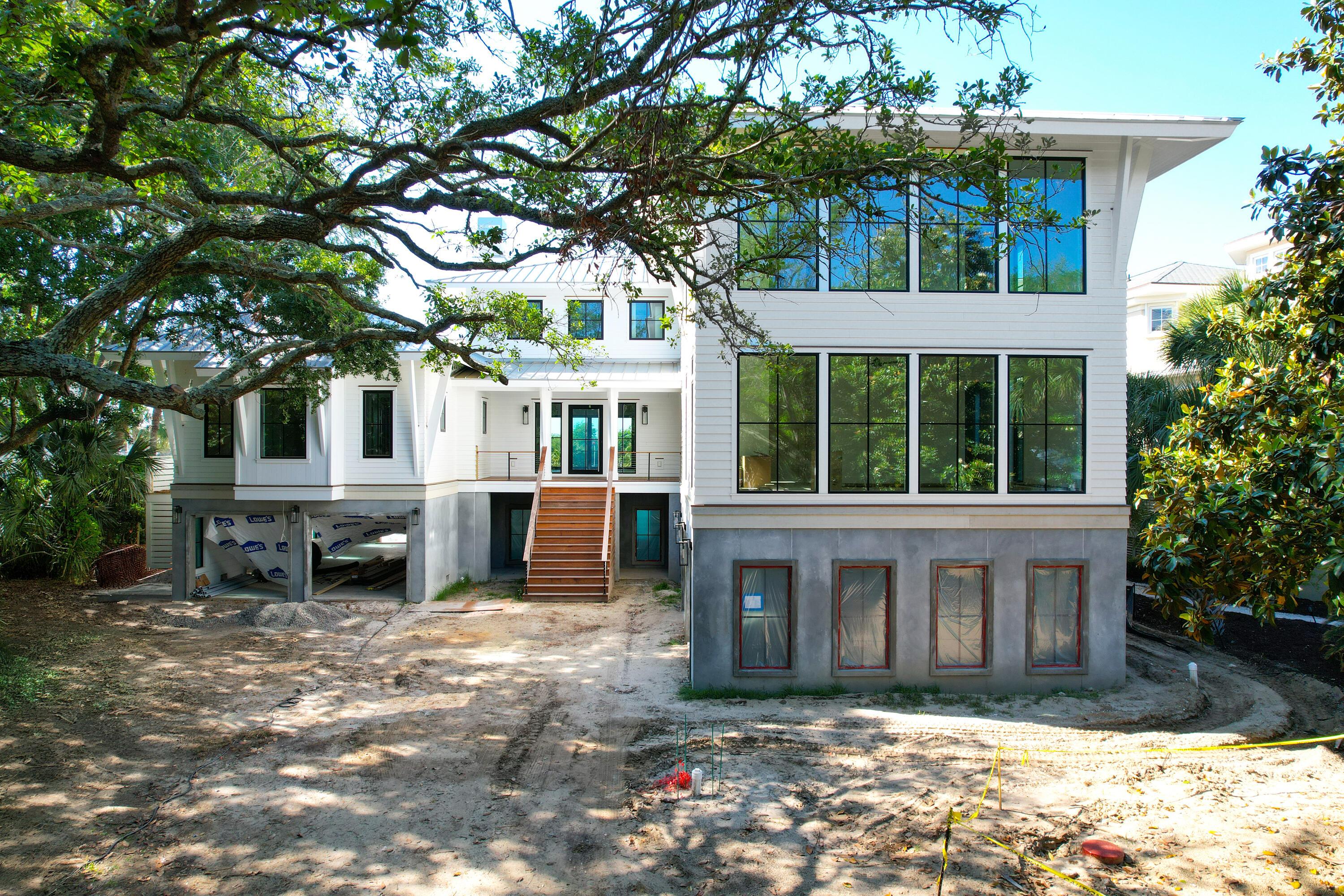 Image 1: Front Elevation