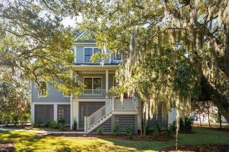 1574 Headquarters Plantation Drive