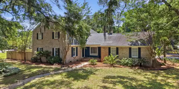 689 Ayers Drive