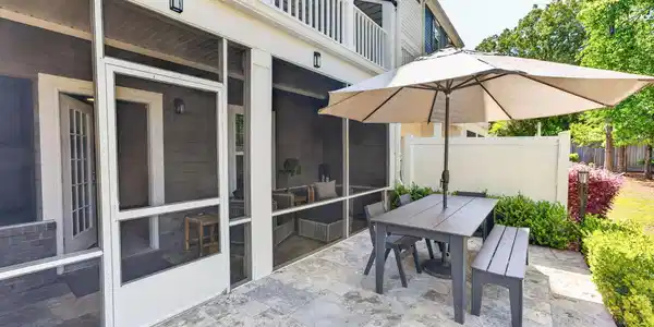 Image 3: Large Patio