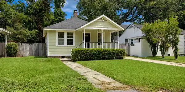 Image 3: 214 Live Oak -Tidalcreekphoto- (45)