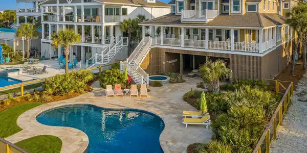 Image 2: 304 Ocean Boulevard-KeenEyeMarketing-002