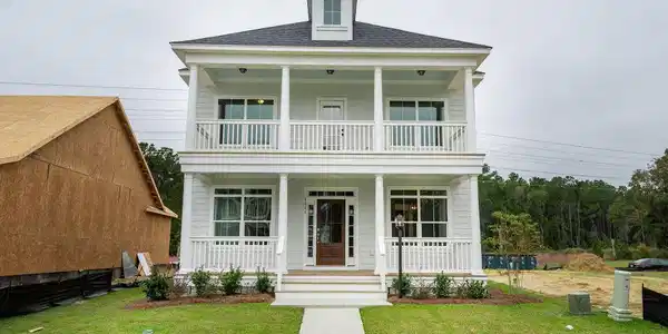 2443 Blue Bayou Boulevard