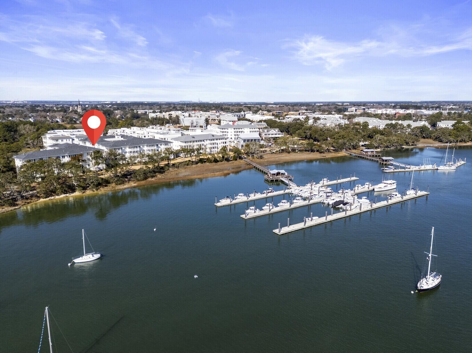 Image 4: Waterfront Living