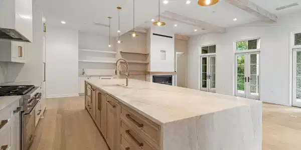 Image 2: The Luxury Residences at 211 Seven Farms