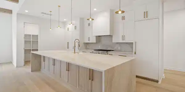 Image 3: The Luxury Residences at 211 Seven Farms