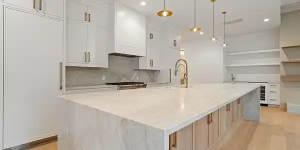 Image 4: The Luxury Residences at 211 Seven Farms