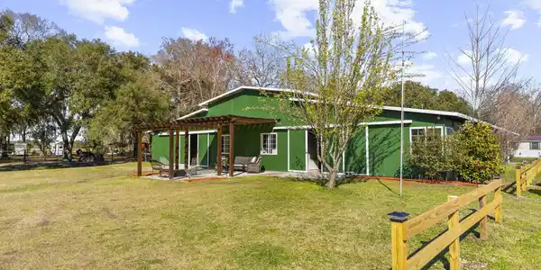 Image 2: 3-web-or-mls-DSC00541
