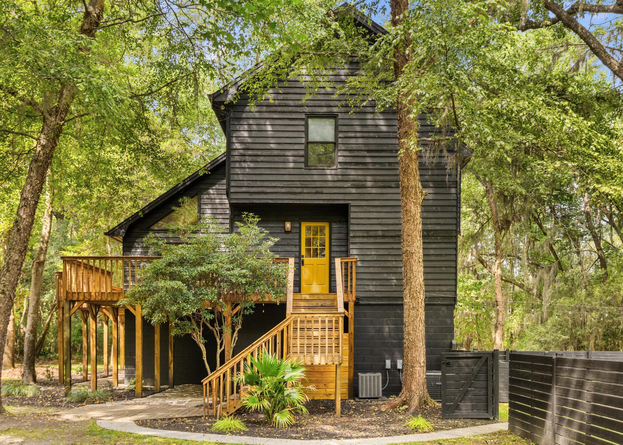 Image 1: Main House 4