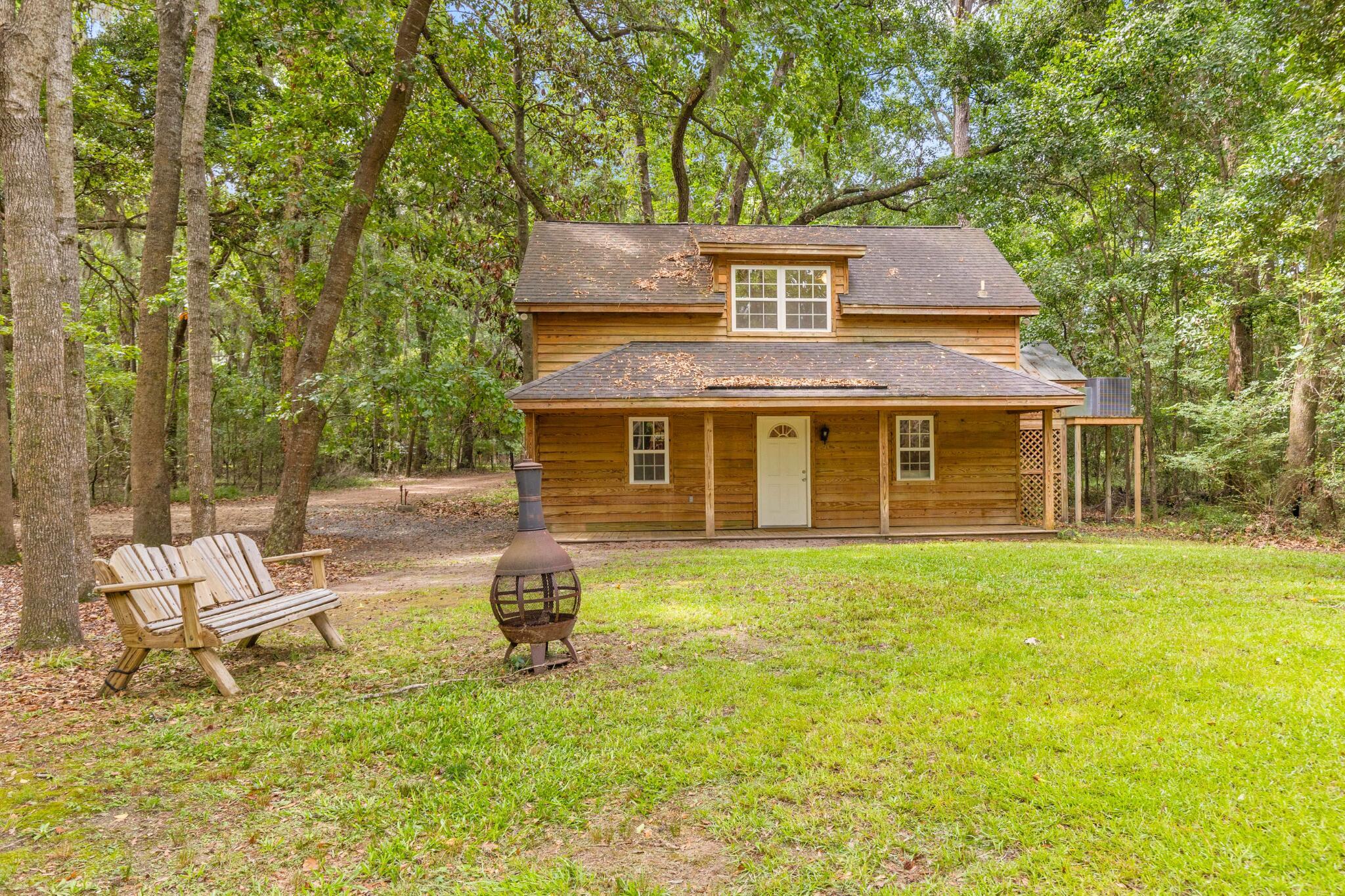 Image 2: ADU outside shot