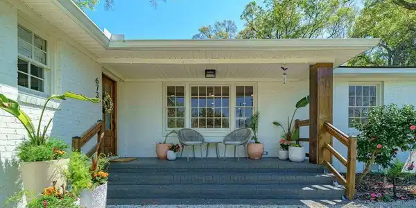 673 Edmonds Drive