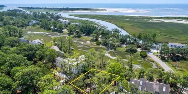 2935 Deer Point Drive