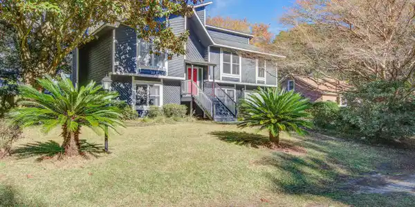 8 Brockman Drive