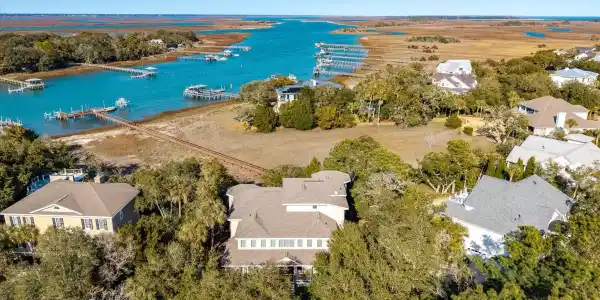 27 Waterway Island Drive