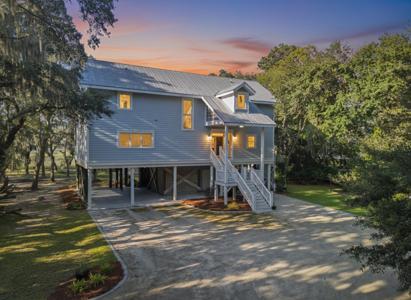 7805 Russell Creek Road