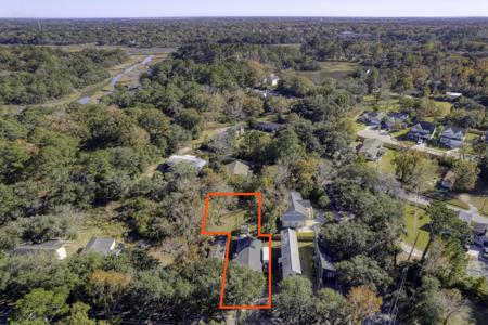 1977 Central Park Road