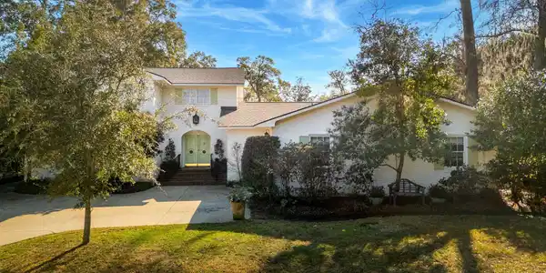 352 Confederate Circle