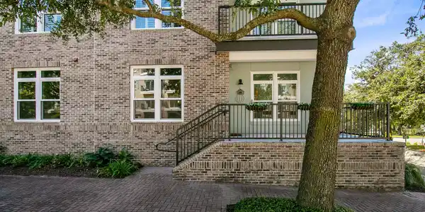 135 Pier View Street