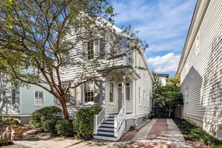 21 Radcliffe Place