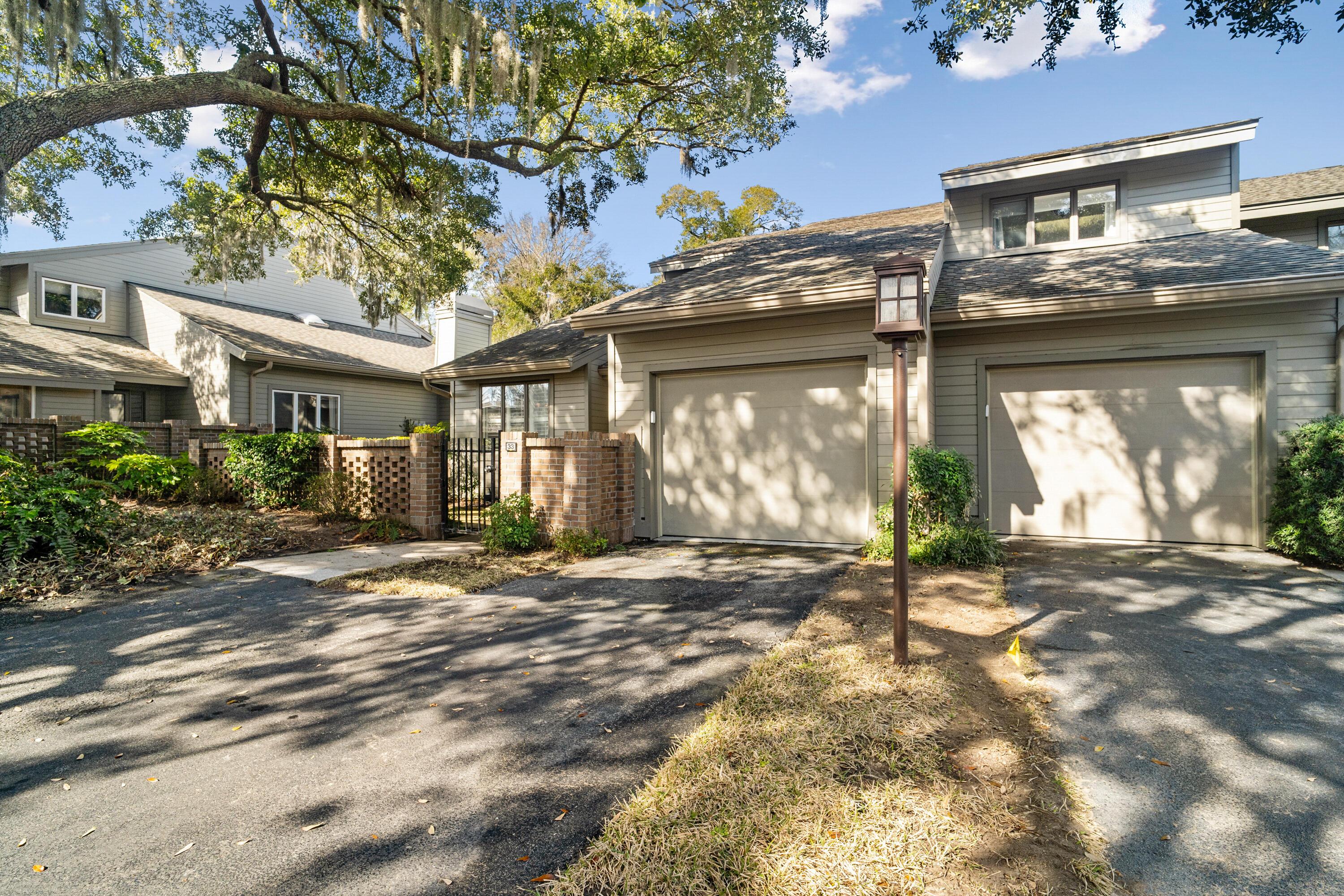 Image 4: 33 Wappoo Creek Pl-4