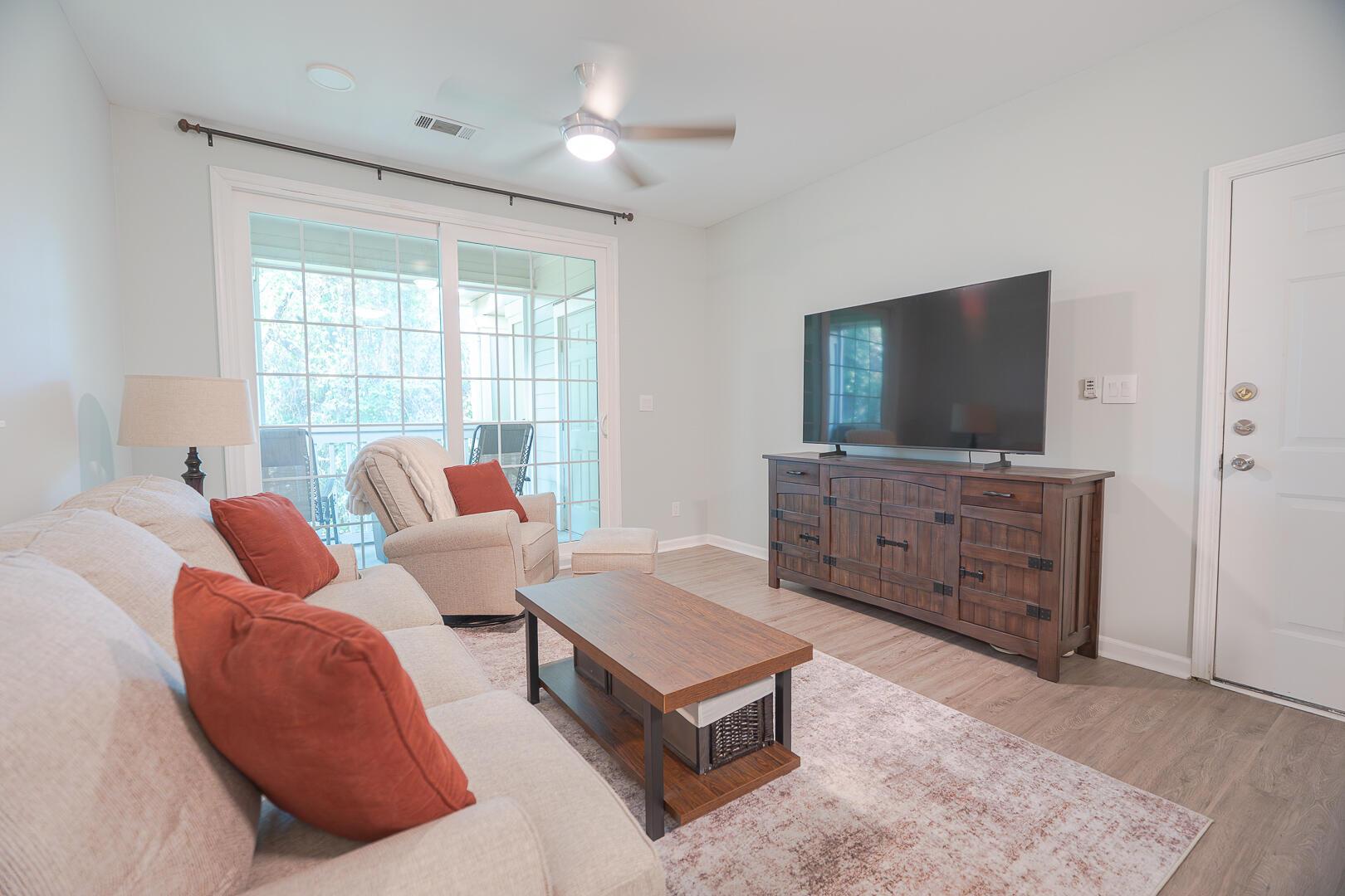Image 2: Family Room