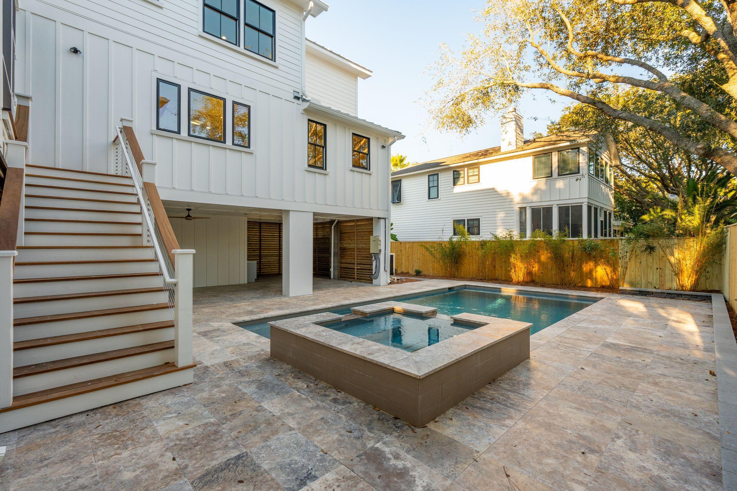 Image 3: 630thAve-KeenEyeMarketing-090