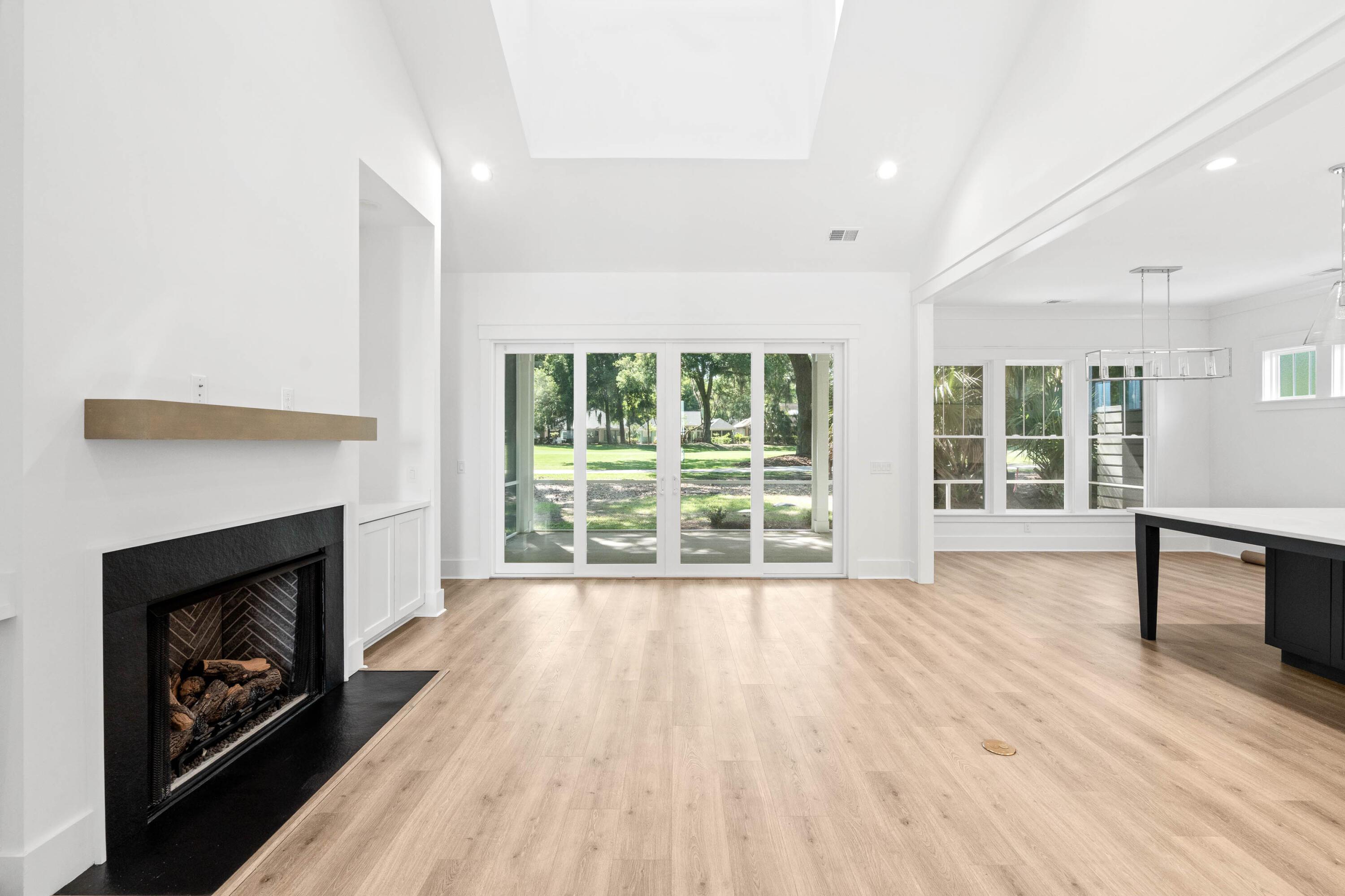 Image 4: Living room to back yard view