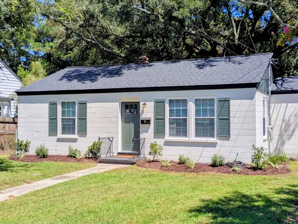Image 1: 68 Avondale- exterior pic-2